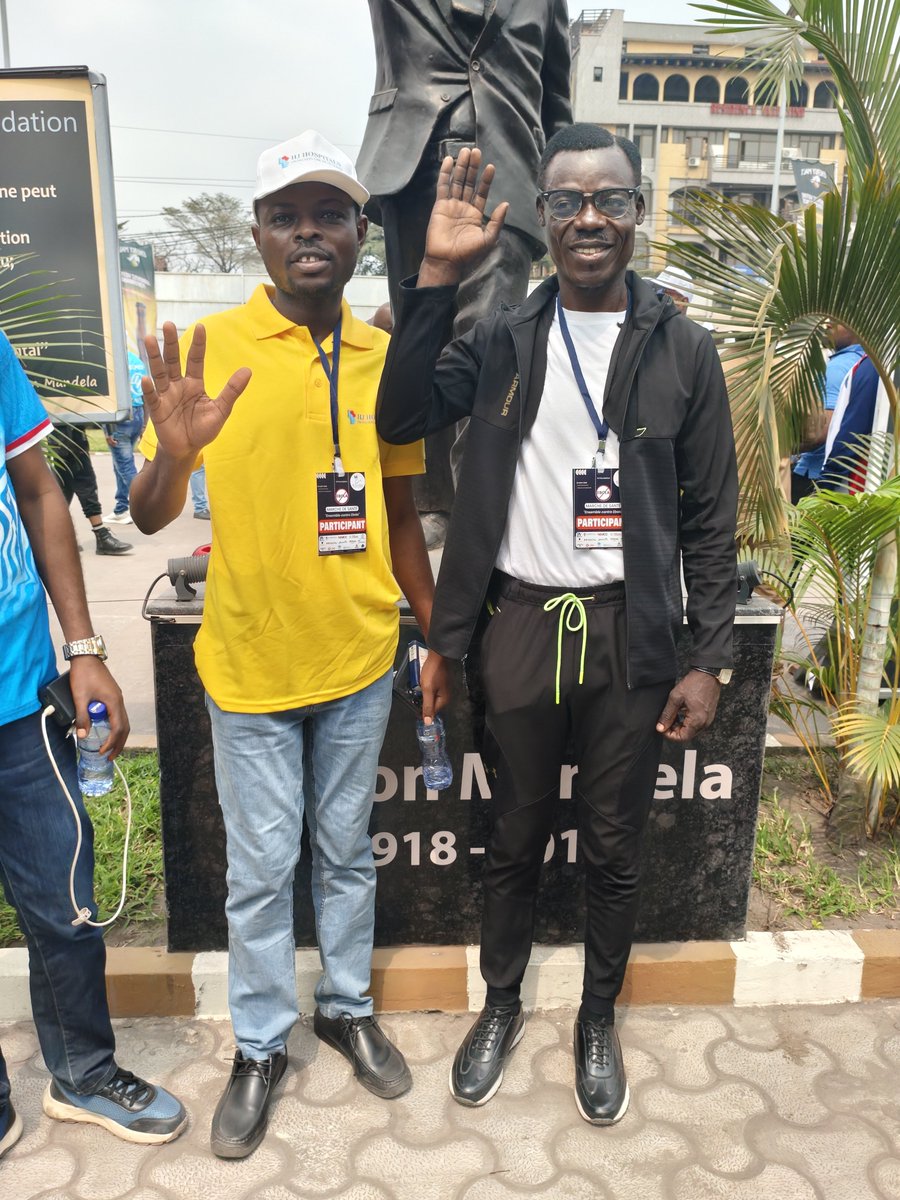 abraham_danisi's tweet photo. 💙 Marche de santé | Stop Ebola | HJ Foundation 

J’ai eu le plaisir de participer, à la marche de santé organisée par la HJ Foundation.

Un moment de partage, de convivialité et surtout de sensibilisation à l’importance d’adopter un mode de vie sain. 💪🏾

#HJFondation #MarcheDeST https://t.co/Vciz6VH2JG