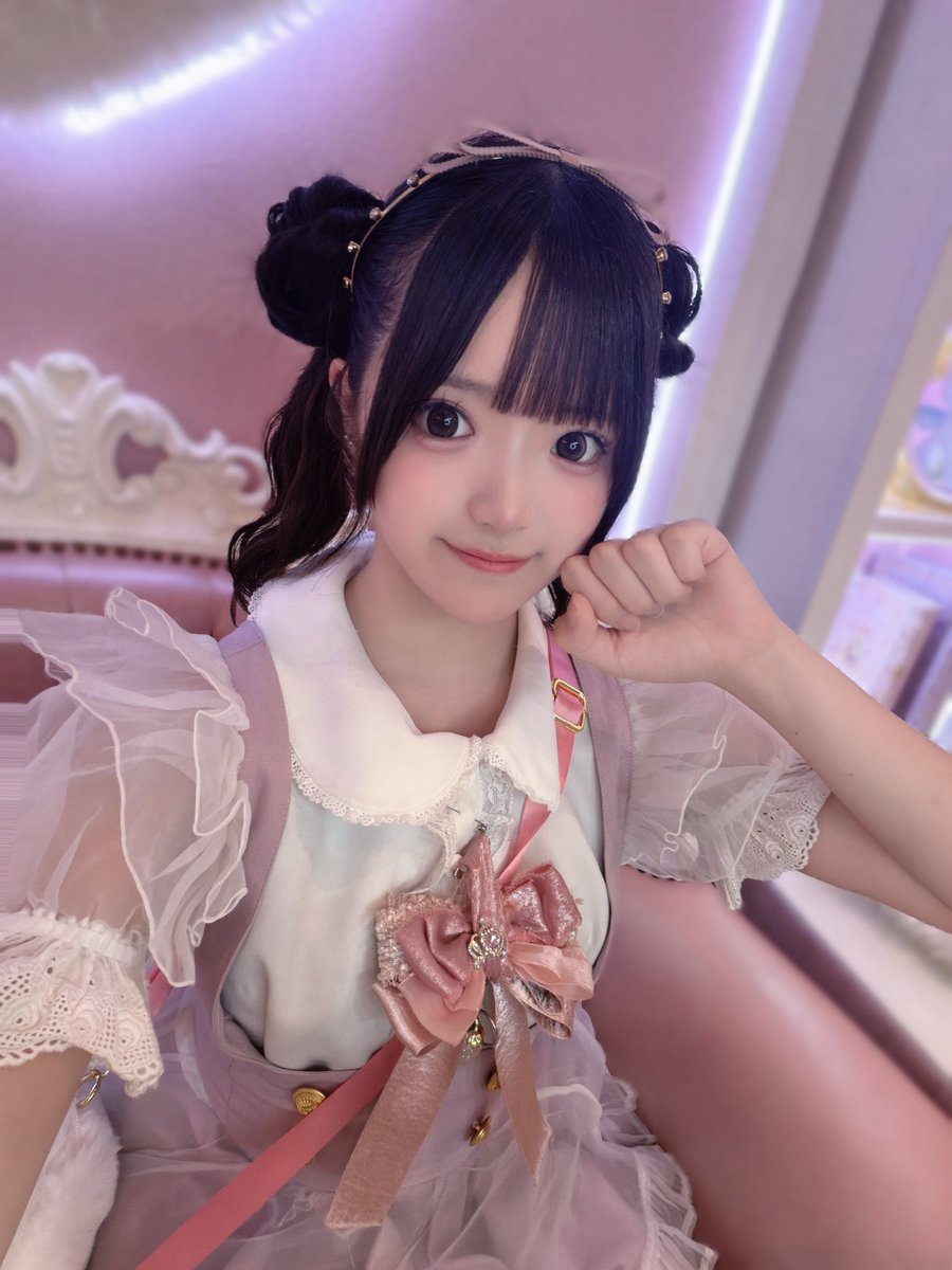 maidcafe_tiara's tweet photo. 🎀新人メイド🎀

なるちゃん @naru_tiara 

ご主人様、お嬢様のご帰宅お待ちしております♡ https://t.co/YZxXpbBIC2