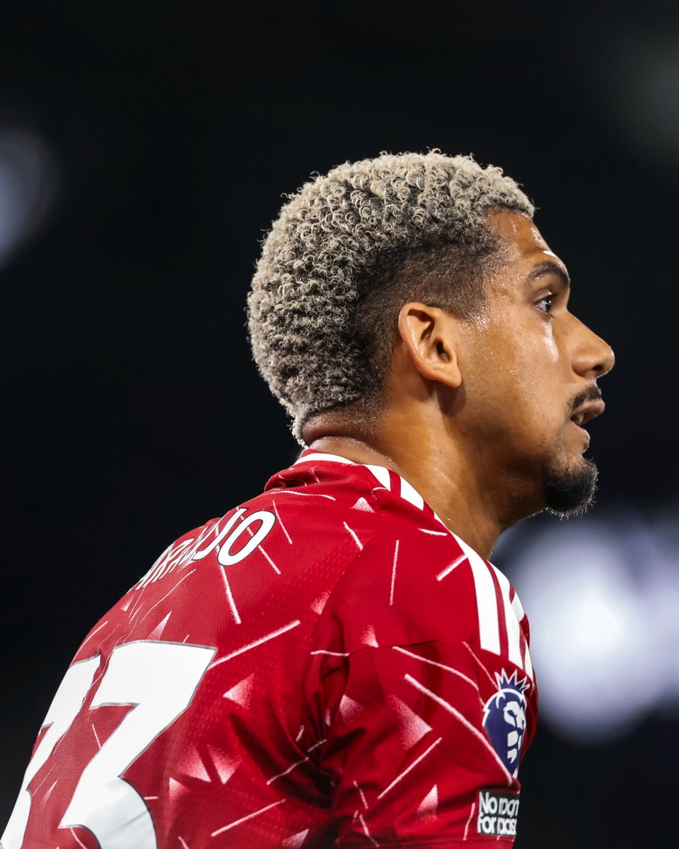 LFC's tweet photo. 46’ - Back underway at Portman Road ⏱️

[0-2] #IPSLIV https://t.co/ar4c9VayIR