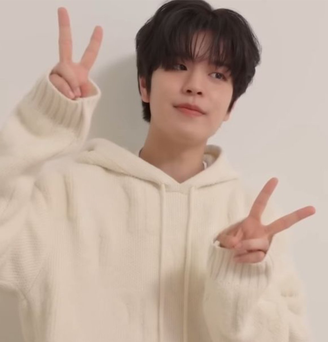 whattheseung's tweet photo. https://t.co/QYTLn9MU1G