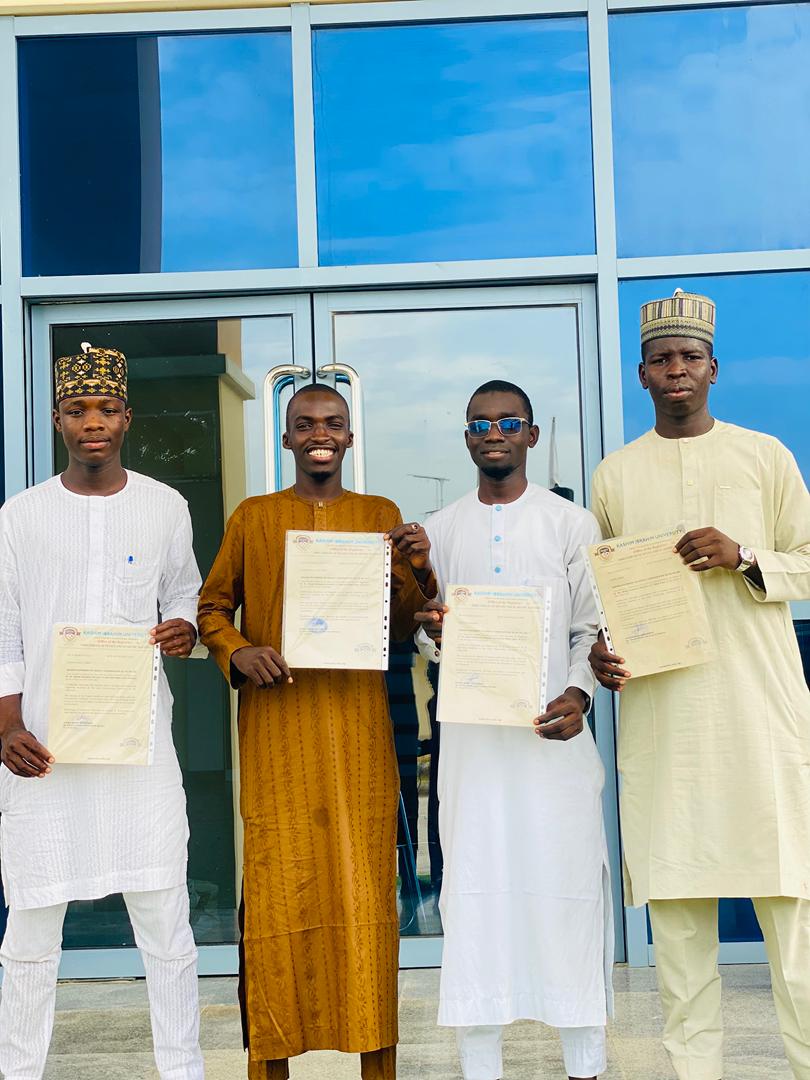 xannahmaji's tweet photo. From accepting my admission offer to collecting my Statement of Result, it’s been a journey of joy, sacrifices, challenges, doubts, early lectures and long school hours. 

But Alhamdulillah, we made it! ❤️
Grateful to collect my statement of result.

Alhamdulillah... 🎓❤️ https://t.co/Slv6XAlmEw