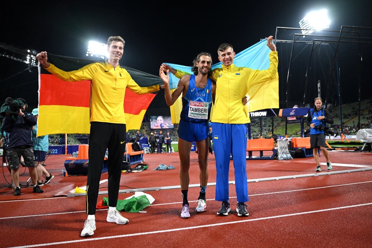 VALMICHEL7's tweet photo. Знакомьтесь. Олимпийский чемпион в прыжках в высоту Джанмарко Тамбери.

В современном мире проще, безопасней и выгодней молчать или выступать за "мир", фактически поддерживая русских убийц. 

Быть Человеком в мире лицемерных гадюк — требует мужества.
Mille grazie, Gianmarco! https://t.co/ILQxH0chti