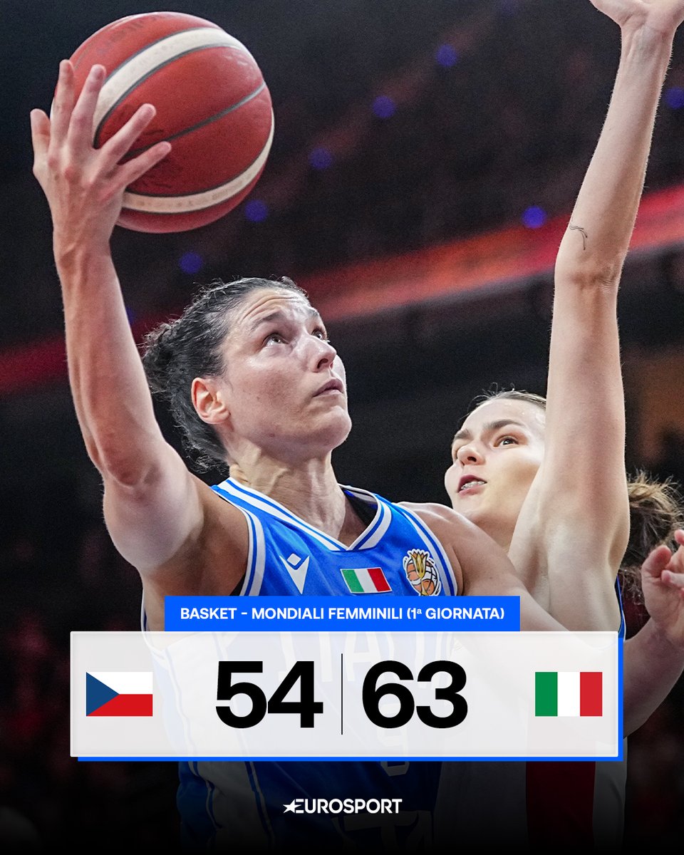 Eurosport_IT's tweet photo. DOPO 32 ANNI DI ATTESA, LE AZZURRE TORNANO A VINCERE AL MONDIALE 💙🏀

L'Italbasket di coach Capobianco esordisce a Berlino con una vittoria fondamentale per 63-54 sulla Cechia. 

In attacco, decidono Cecilia Zandalasini (19) e Matilde Villa con 14 punti e le giocate chiave nel break a cavallo degli ultimi due periodi.  

#Italbasket #Basket #FIBAWWC