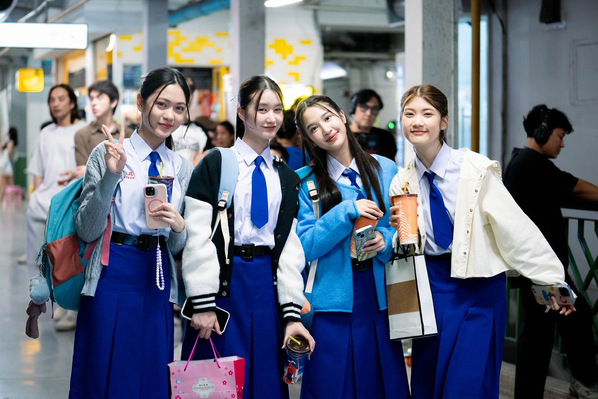 narariin_'s tweet photo. EP7 !!! ดูกันยังง พราวเล่นกีตาร์เก่งไหมมม
#ClassCrushCrisisEP7 
#narariin https://t.co/k7lgdHPX20