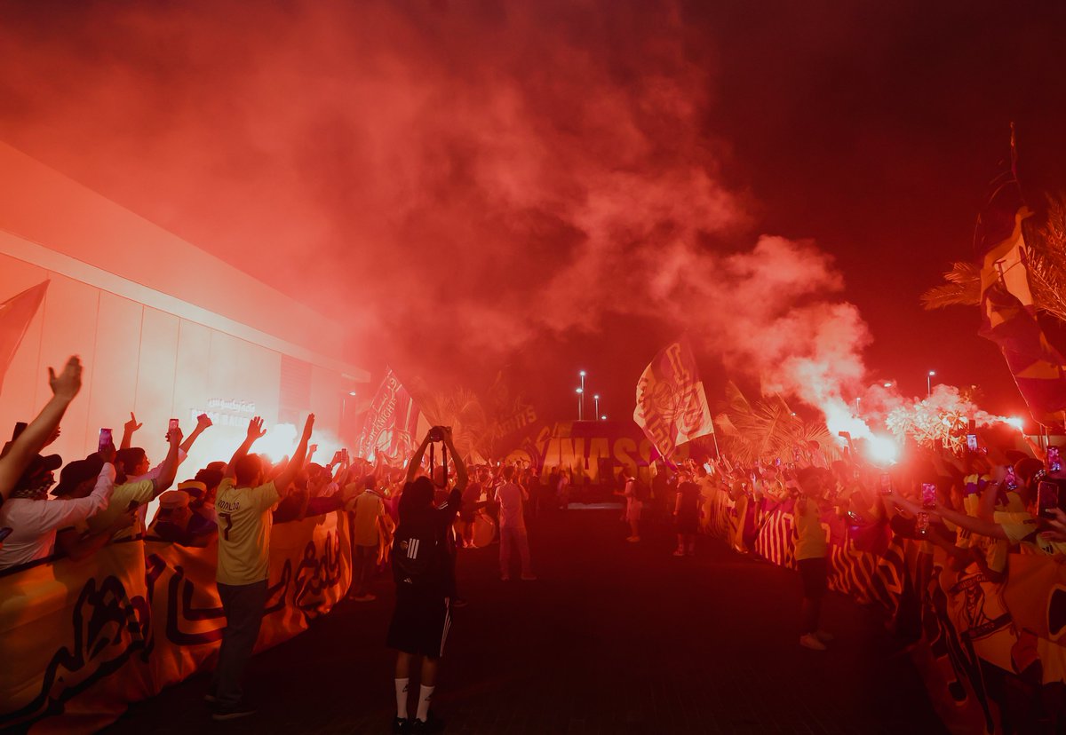 AlNassrFC's tweet photo. خط النـار دون ناديهم .. جماهير #النصر العظيمة 🔥 https://t.co/USVjzF8WYP