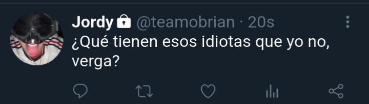 haight_ey3s's tweet photo. #jordian | Solo mío.

🍓 Y 🚗 estudian en la misma uni, son exnovios ya que en su relación 🚗 era muy toxico, pero a 🍓 le encantaba como su novio lo consentia y mimaba.

Después de terminar se enteró que su ex 🚗 era na(r)co y el no iba a aceptabar que ya habían terminado. https://t.co/B03Sal8XZB