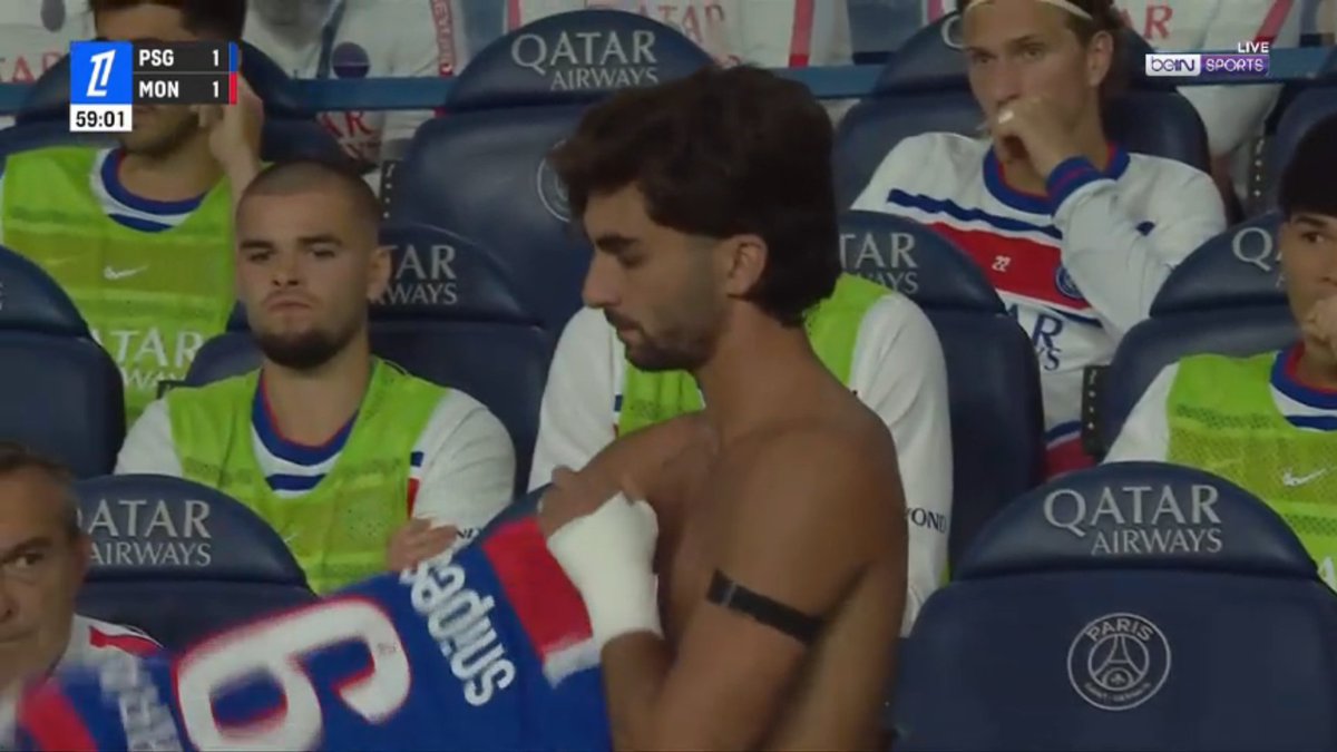 PSGINT_'s tweet photo. Ferran Torres set to come and give PSG the full 3 points https://t.co/WSmuYJVbRZ