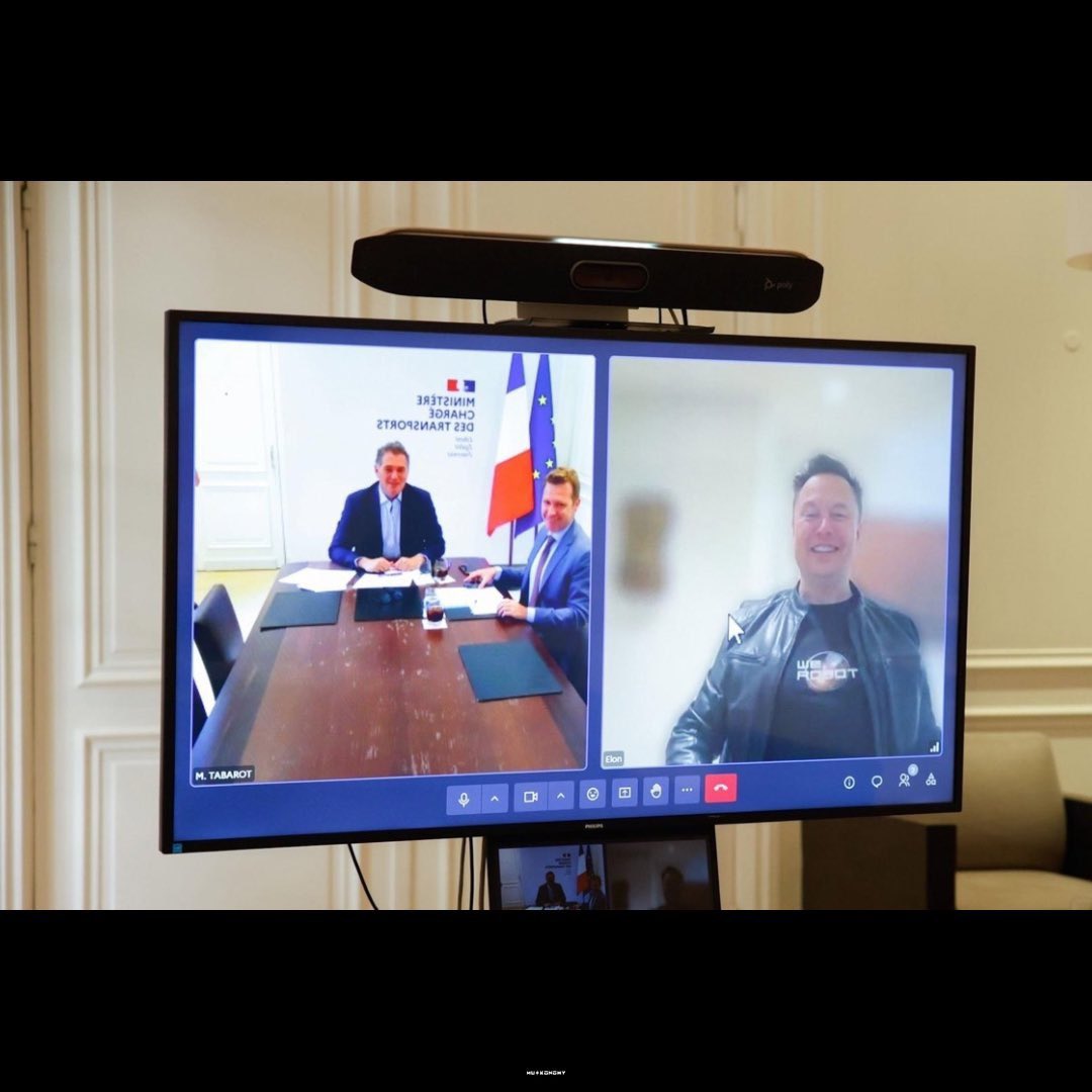 First_pr1nc1ple's tweet photo. 🇫🇷NEWS: France is moving toward Tesla FSD after a call with Elon Musk.

France's Transport Minister Philippe Tabarot said he had a "constructive exchange this evening with Elon Musk around Tesla's Full Self-Driving (FSD) system." https://t.co/Mk7NwAVTvI