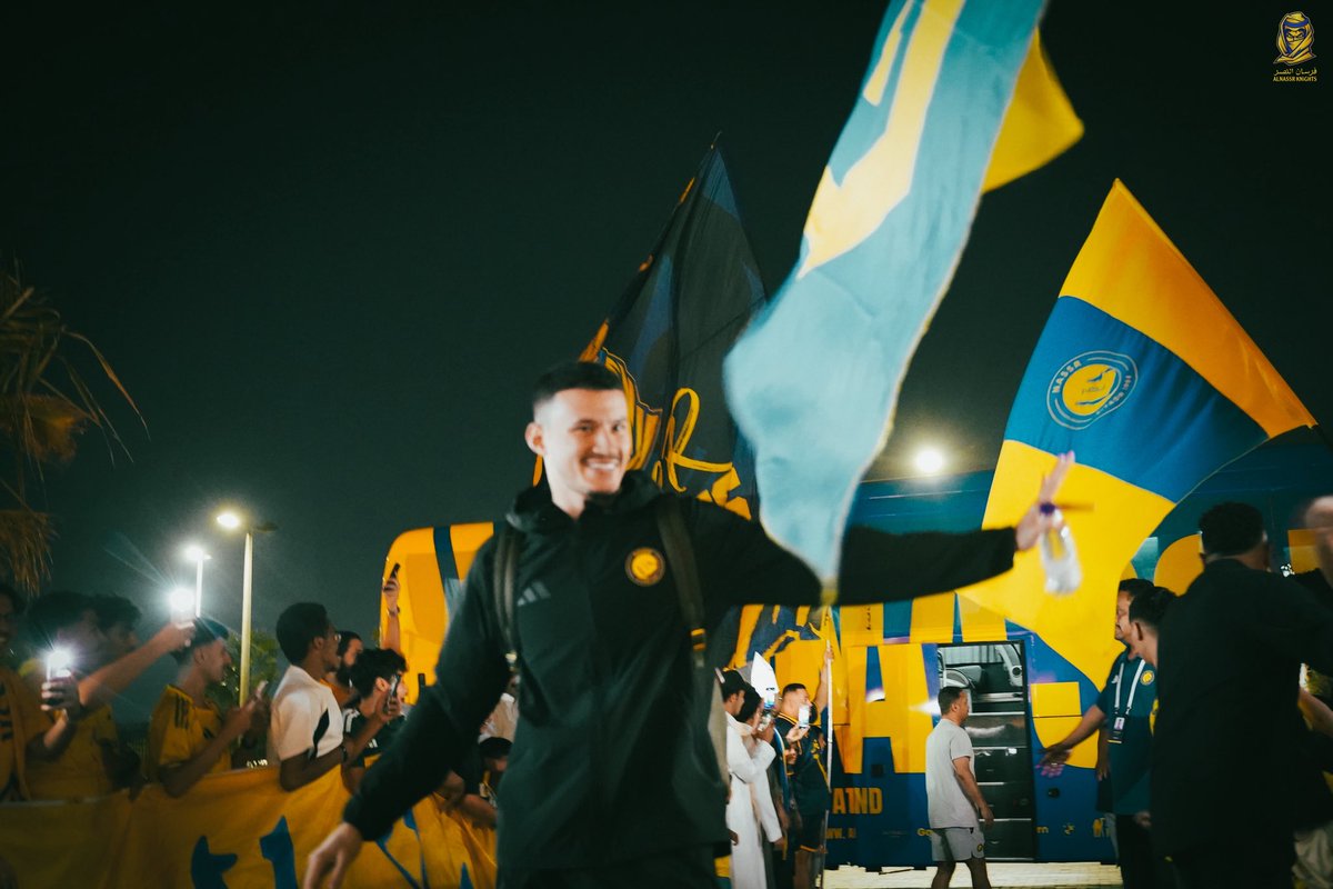AlnassrFans's tweet photo. يراقبكم الجميع… وكعادتكم، كنتم في الموعد 🫡

باختصار… يا حظنا فيكم 🫶🏻💛

#فرسان_النصر https://t.co/DjbQOdAVNG