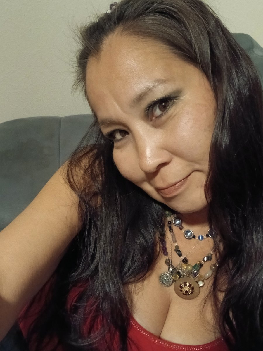 Dellarae79's tweet photo. Where are the honest people in this world? We need truth, faith, and honesty! Be real and be your true self no masks no agenda! https://t.co/t4imvdIhGE