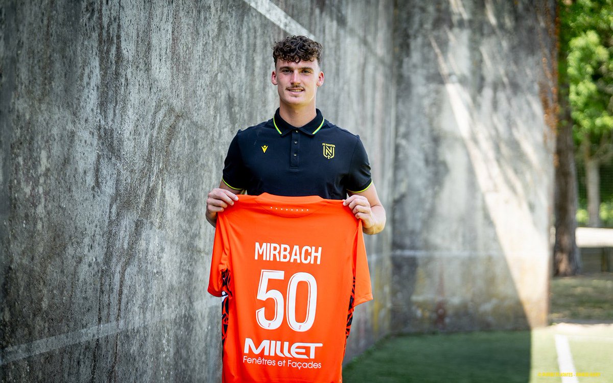Maxence_Jamin's tweet photo. Notre jeune portier Alexis Mirbach s’est blessé au ménisque et pourrait subir une opération dans les prochains jours…
#FCNantes https://t.co/D5VIIBAFbr