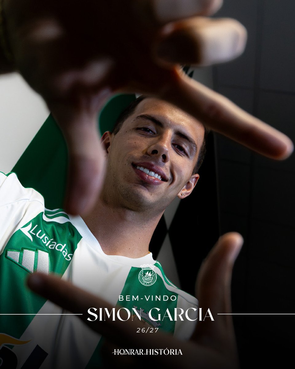 RioAve_FC's tweet photo. Chega para o eixo da defesa. 🔒

Simon Garcia assina pelo Rio Ave FC. ✍️

#HonrarAHistória #rioavefc https://t.co/4Y5Zzv7jyJ