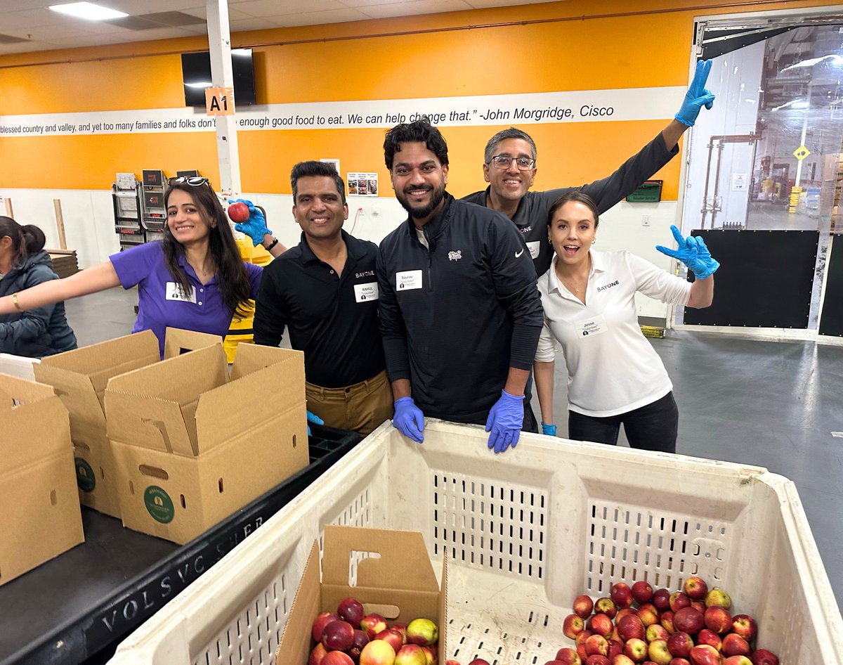 BayOneSolutions's tweet photo. #TeamBayOne sorted 16,968 pounds of produce with Second Harvest of Silicon Valley! We helped distribute nutritious food to families and individuals in the community who need it most. 💜

@2ndharvest

#TeamBayOne #CSR #CommunityImpact  #HungerActionMonth #FeedingSiliconValley https://t.co/scqOWb5I4Z