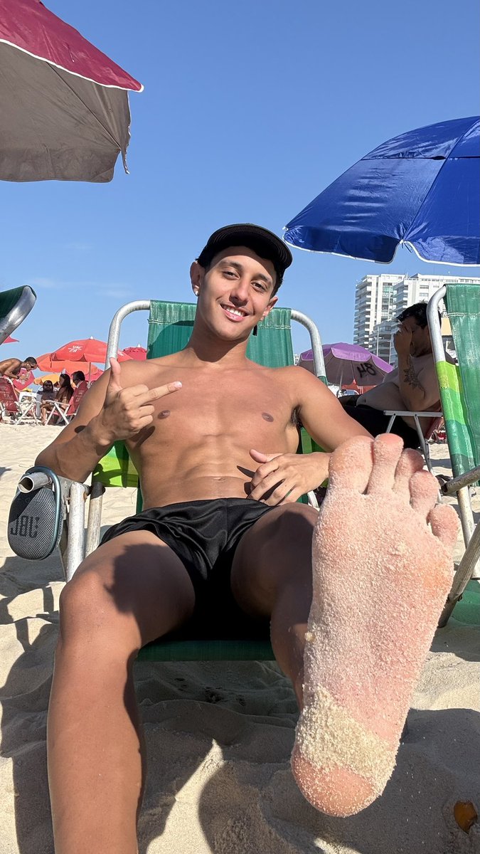 findomsamuel's tweet photo. I live and you pay the TAXFRIDAY, f4g 🖕🏽
#findom #alpha #findomalpha https://t.co/HOU9OYJCWh