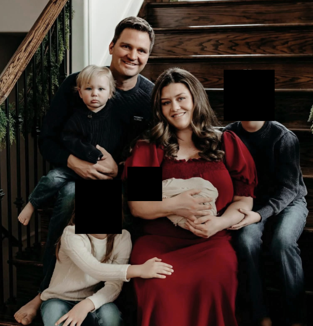 libsoftiktok's tweet photo. It happened again...

Corie A. Walsh, a mother in Illinois, was arrested and charged with the m*rder of her 2-year-old son after a neighbor found the child in the basement of the home.

Witnesses say that Walsh was "heavily invested" in the Lindsay Clancy trial and was debating it over text just hours before the m*rder occurred.