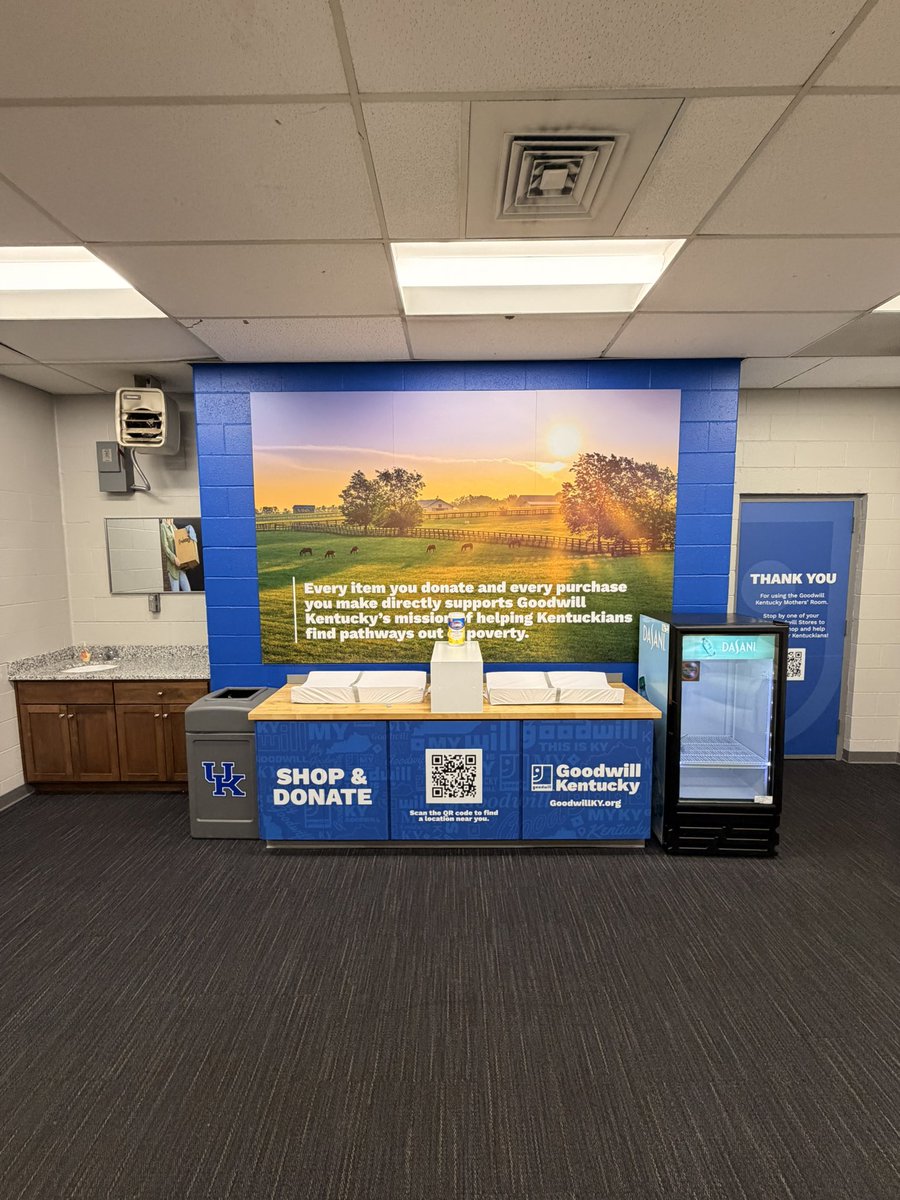 UKSportsNetwork's tweet photo. Reminder to the moms heading to Kroger Field for @UKFootball: the nursing mother’s suite presented by @GoodwillKY is fully equipped, including a TV to keep up with the game. 

Located on the lower north concourse, next to section 3. https://t.co/hIFNo5GLrY