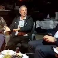 prodbyalicra's tweet photo. Mezunlar yemeği fotosuna bak geberiyom https://t.co/bNMq2YwzBN