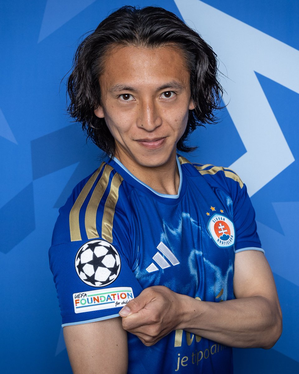 UCLJapan's tweet photo. 初めてのチャンピオズリーグに挑む松岡大起 🇯🇵

#UCL https://t.co/tKefXXnK2n