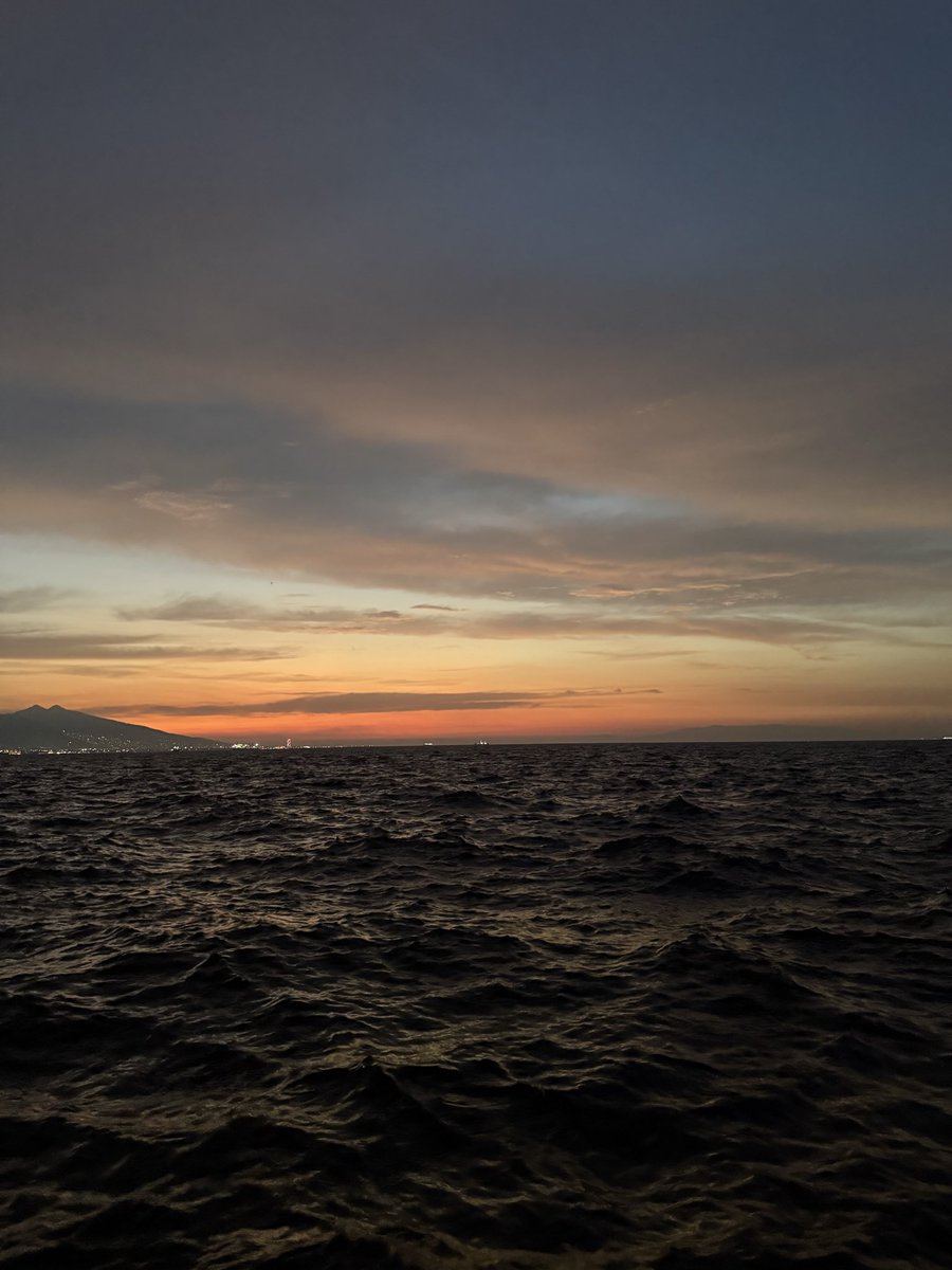 atessmrt's tweet photo. #izmir #çift #sweng yaz ortasından bir iki kare https://t.co/aUoZLYW9dO