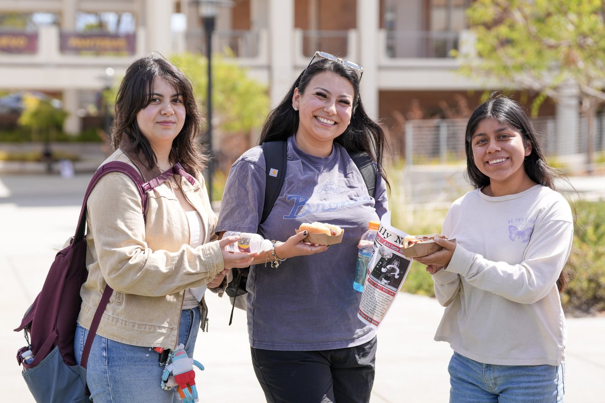 HartnellCollege's tweet photo. Nothing brings campus to life like our Panthers. 🥹 https://t.co/HuG13qymPx