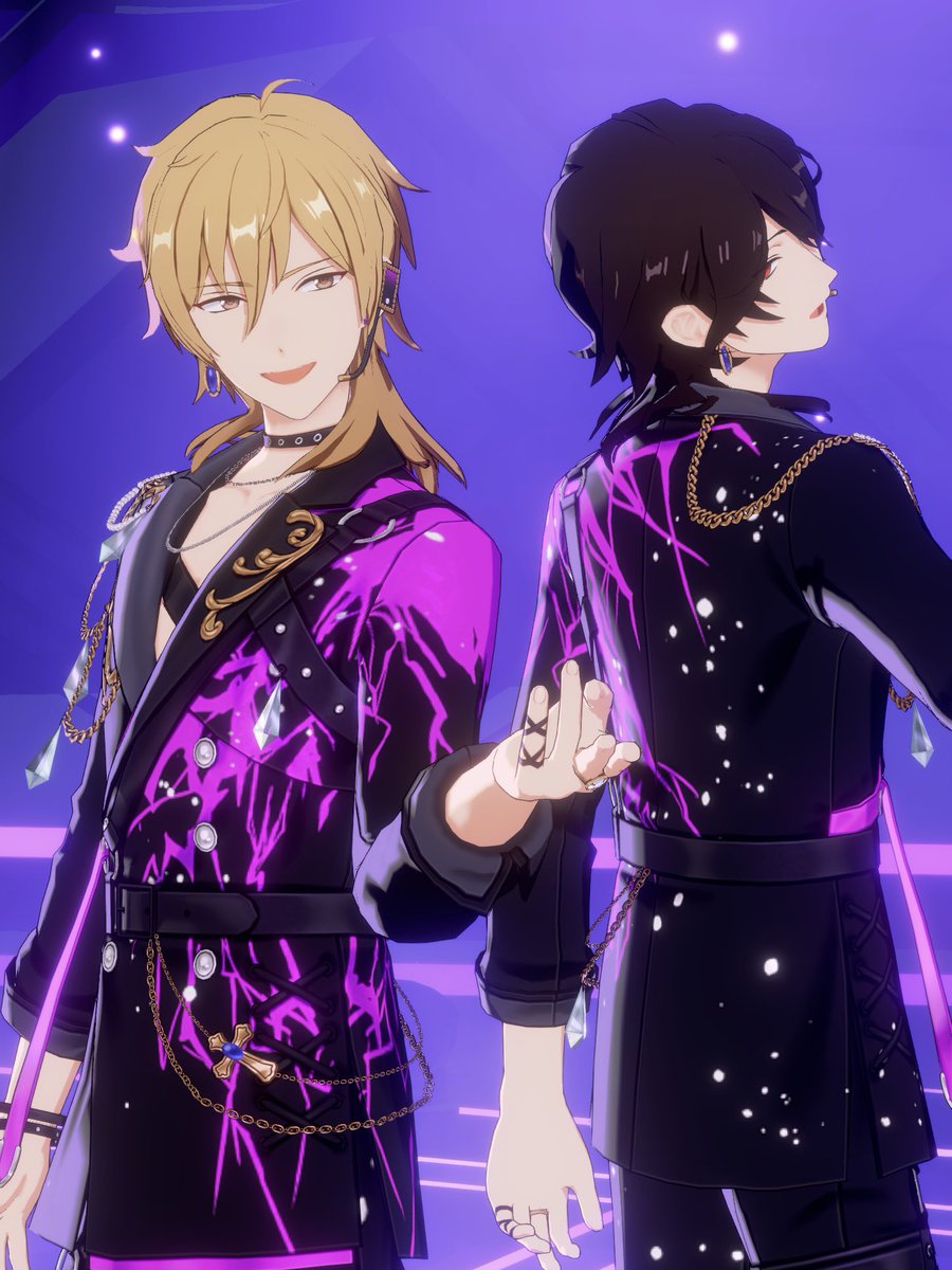 pur38x's tweet photo. #スペライベストショット 
背中合わせの二枚看板🦇💜💛 https://t.co/4CwNiUVMim