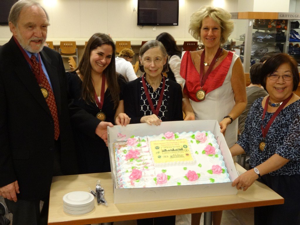 RobinWThorburn's tweet photo. Dr Debbie Joffe Ellis Honoured at the Eastern Psychological Asssociation Conference in New York 9/11/14
https://t.co/FBFSDUUX8J https://t.co/S4BtgSvE9f