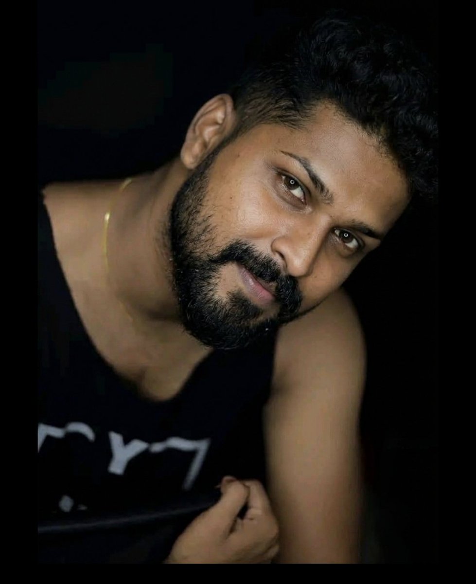 itz_me_romeoo's tweet photo. Eyes speak more than words 🙂🕊️
#Simple_One #Romeo ❤️ https://t.co/GTnpklkXIq