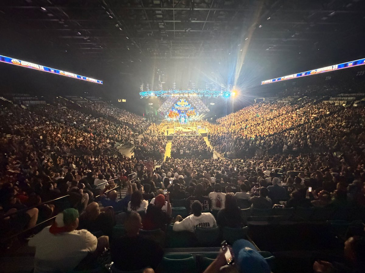 NatbyNature's tweet photo. Such a special night at #TripleMania. 

Thank you @JeremyBorash and @undertaker for continuing to believe in me. It meant so much to be part of tonight.

And thank you Vegas. The crowd was incredible and SO loud! That kind of energy is what we dream of as performers.

Grateful for everyone who showed up and showed out for us tonight. 🇲🇽