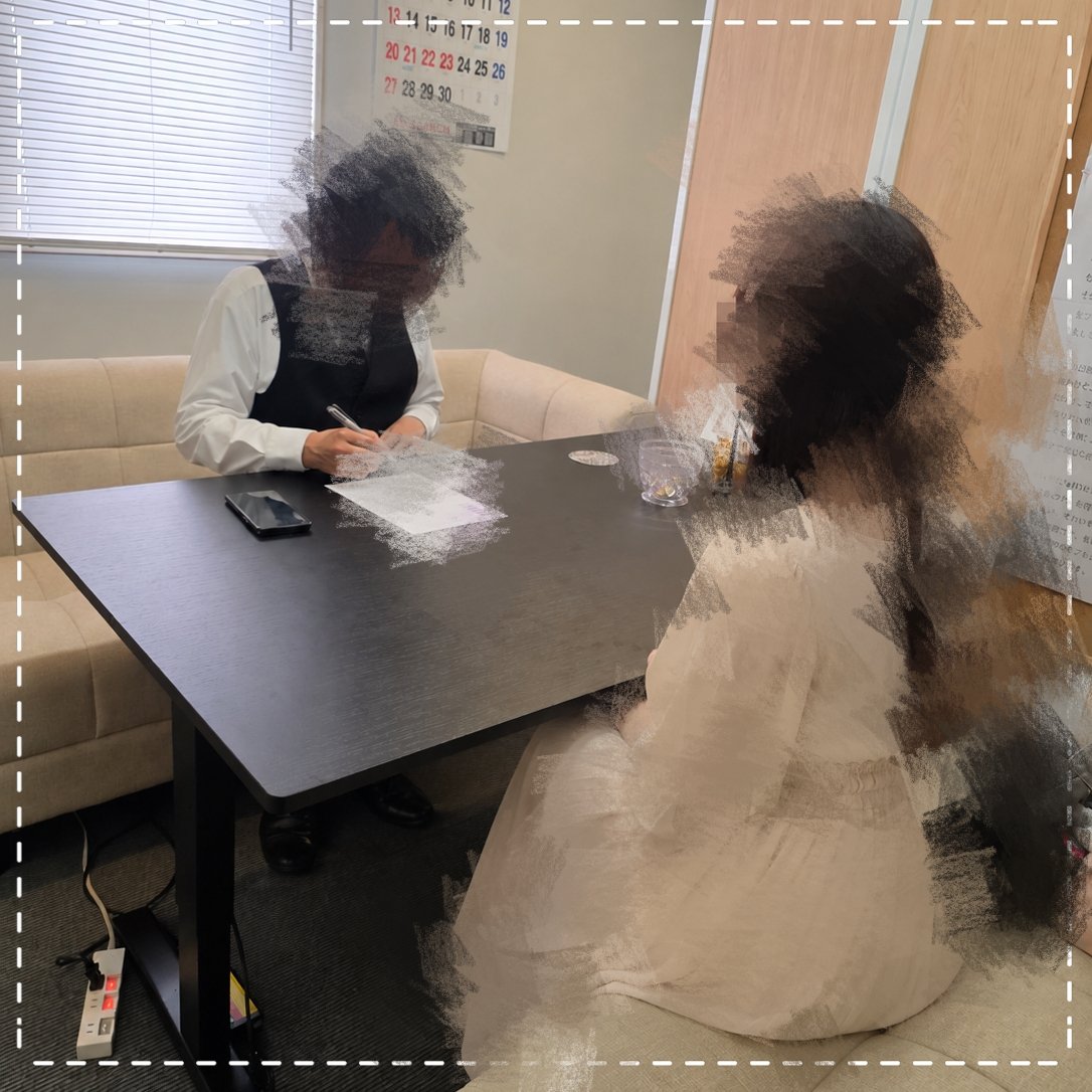 myf_0315's tweet photo. 入店初日の風景をお届け
まずは必要書類の記入やお仕事についての説明から📝
こういう事務的なところもかなり大切にしています。
初めての方にも「分からないまま進めない」ように、
一つずつ確認しながらスタートします😊
@MacherieNakasu https://t.co/BBx9kh19N2