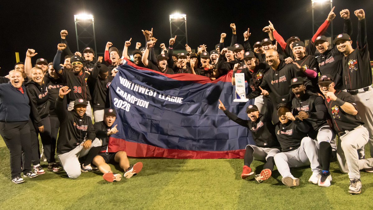 MLBPipeline's tweet photo. The #BlueJays' High-A squad swept its way to a championship!

Here are the prospects who played a pivotal part in the club claiming its second title in four years: https://t.co/zc2cb4d2pf https://t.co/bei6SqYJjh
