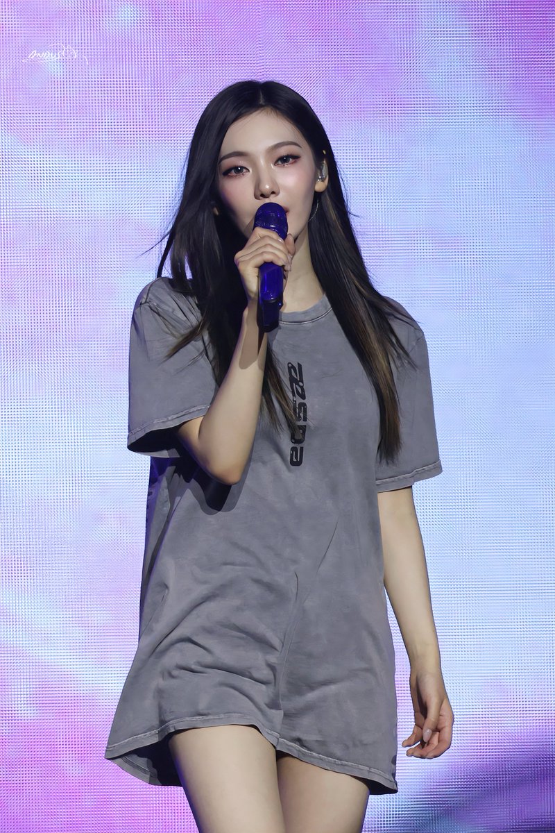 AndusMui's tweet photo. 260911 MEXICO CITY

#NINGNING #aespa
#닝닝 #宁宁 #宁艺卓 https://t.co/m2irOvKbqK