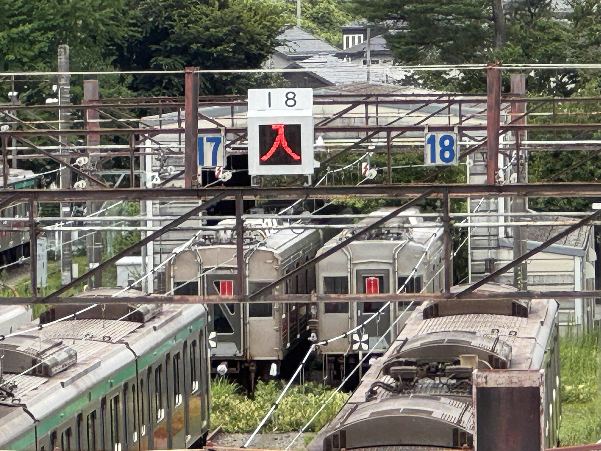 HR_6bAla0AAU6nh?format=webp&