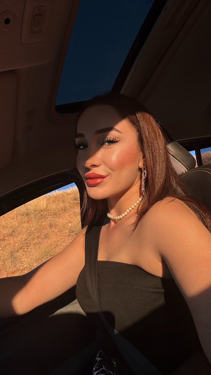 prophetiae_'s tweet photo. 🌞 https://t.co/nCvvrAZzEq