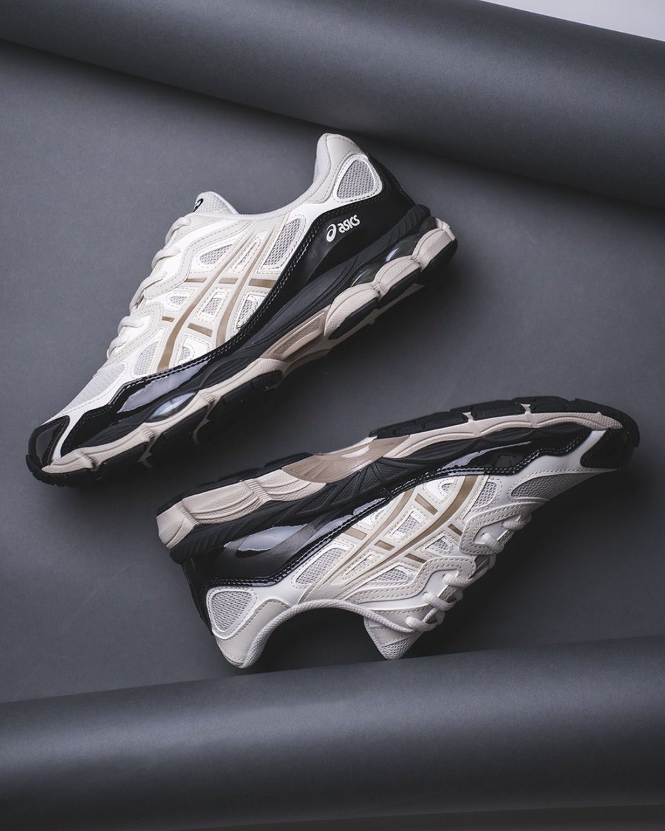 y_knman's tweet photo. まって、このasicsの配色最高すぎない？ https://t.co/kfezJVN0mk