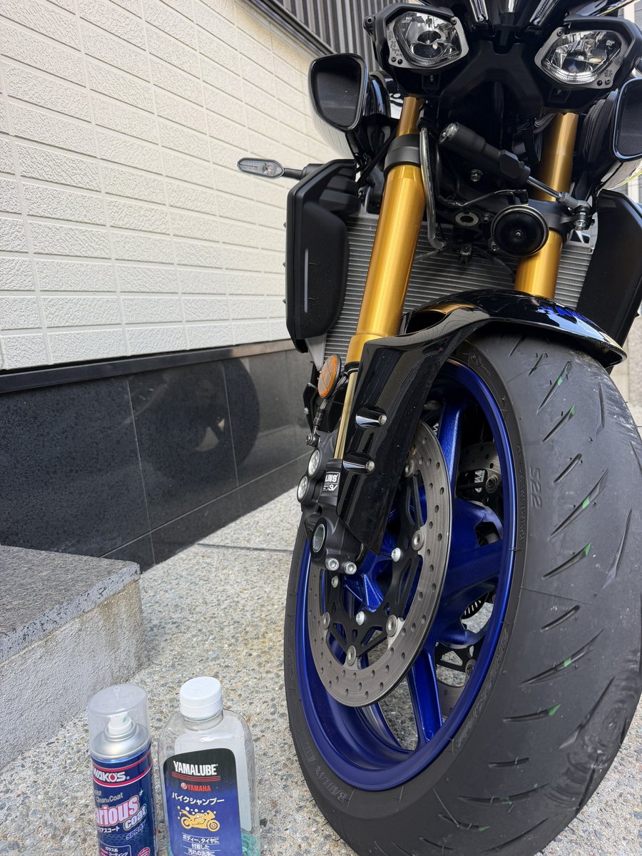 Seiki_R60's tweet photo. 嫁に振られて時間ができたので、MT10SPの洗車(￣▽￣)✨
ピカピカになって大満足😆（笑） https://t.co/7tbqW1IUpk
