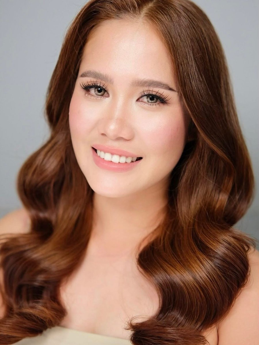 OjedaLoca's tweet photo. Gorgeous Ivy Jane Cabarles’ graduation pictorial. Makeup by Niño Tajada, hair by Jomare Hernando Dibdib, assisted by Lily Ghalichi. Affordable, quality hair and makeup for weddings, debuts, graduations, proms, pageants, and special occasions. Book https://t.co/dR0V2lb9qR