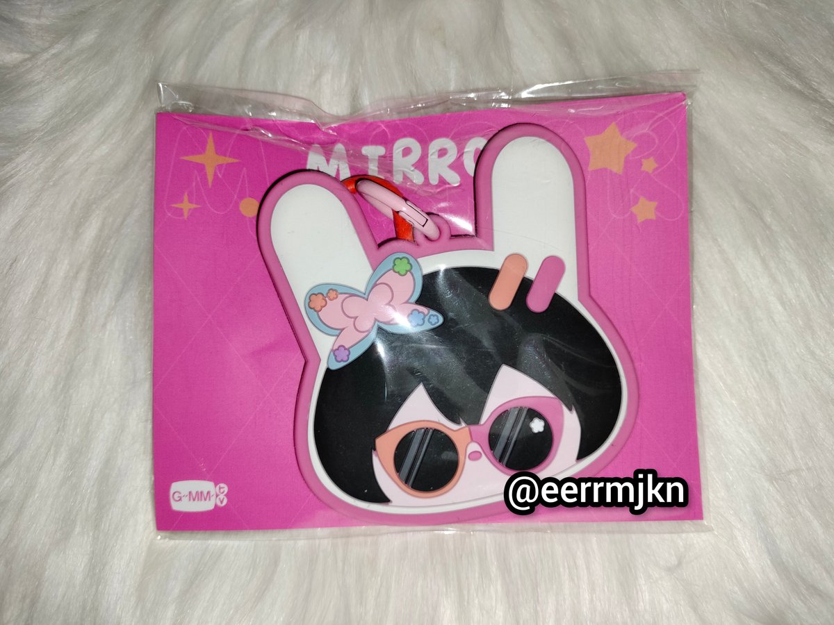 eerrmjkn's tweet photo. WTS / พร้อมส่ง 

Mirror keychain  

- Any เอนี่ 350฿

🚚 รวมส่ง

สนใจ dm ได้เลยค่ะ 

#ตลาดนัดเอมี่บอนนี่ #ตลาดนัดgmmtv https://t.co/f1KEPe9PjO