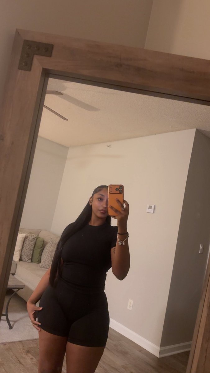toriaanaa's tweet photo. https://t.co/pM95FqkYfx