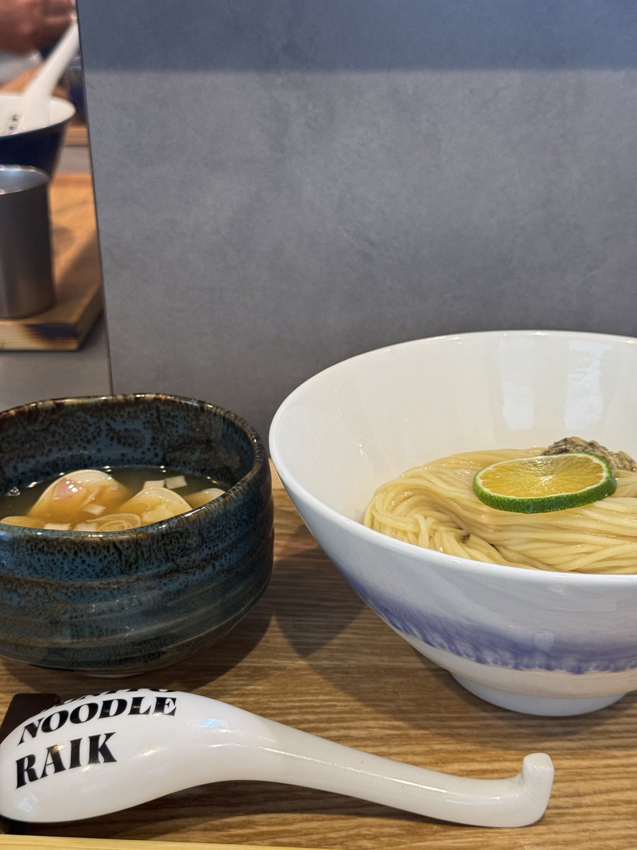 ramen2nba's tweet photo. 蛤つけ麺　塩
ネギ塩チャーシュー丼

トリュフと蛤ペーストだけでも麺完食できる😆
チョーウマイ😋

#BonitoNoodleRAIK https://t.co/j5Vp2kT7HO