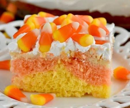 _we_love_food's tweet photo. Would you eat Candy Corn Cake? 🤔 https://t.co/ywmCPVhonz
