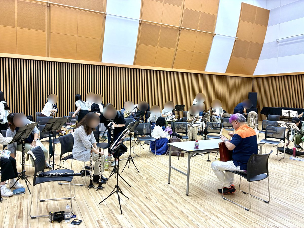 AsakusaWindOrch's tweet photo. ゲネプロ前の練習がありました！
これまで合奏してきたそれぞれの曲の音楽の流れを感じながら、通していきました🔥

いよいよ来週の日曜日です！
お時間ある方、ご興味のある方、その時浅草にいらっしゃる方！ぜひ音楽に浸りませんか？？
入場無料です☺️
ぜひお待ちしております✨

#asakusaWO https://t.co/ehQFKKTgS6