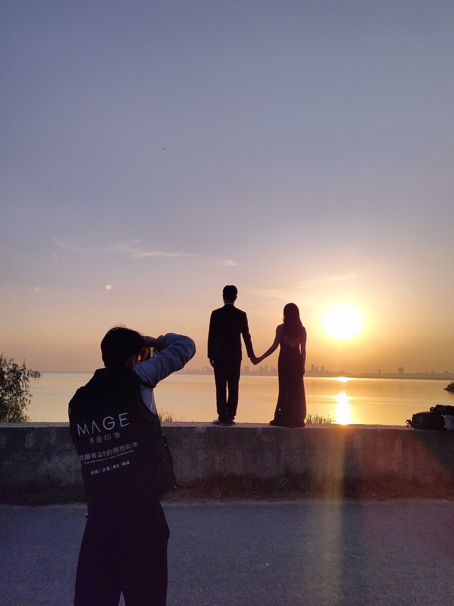 JoshuaRodrrkfq's tweet photo. Exciting news! Our Photography Club's sunset shoot at Green Lake is this Sat 5PM—bring your gear u0026 capture golden hour magic! Limited spots, DM to sign up!， https://t.co/xEwSxK5pdd