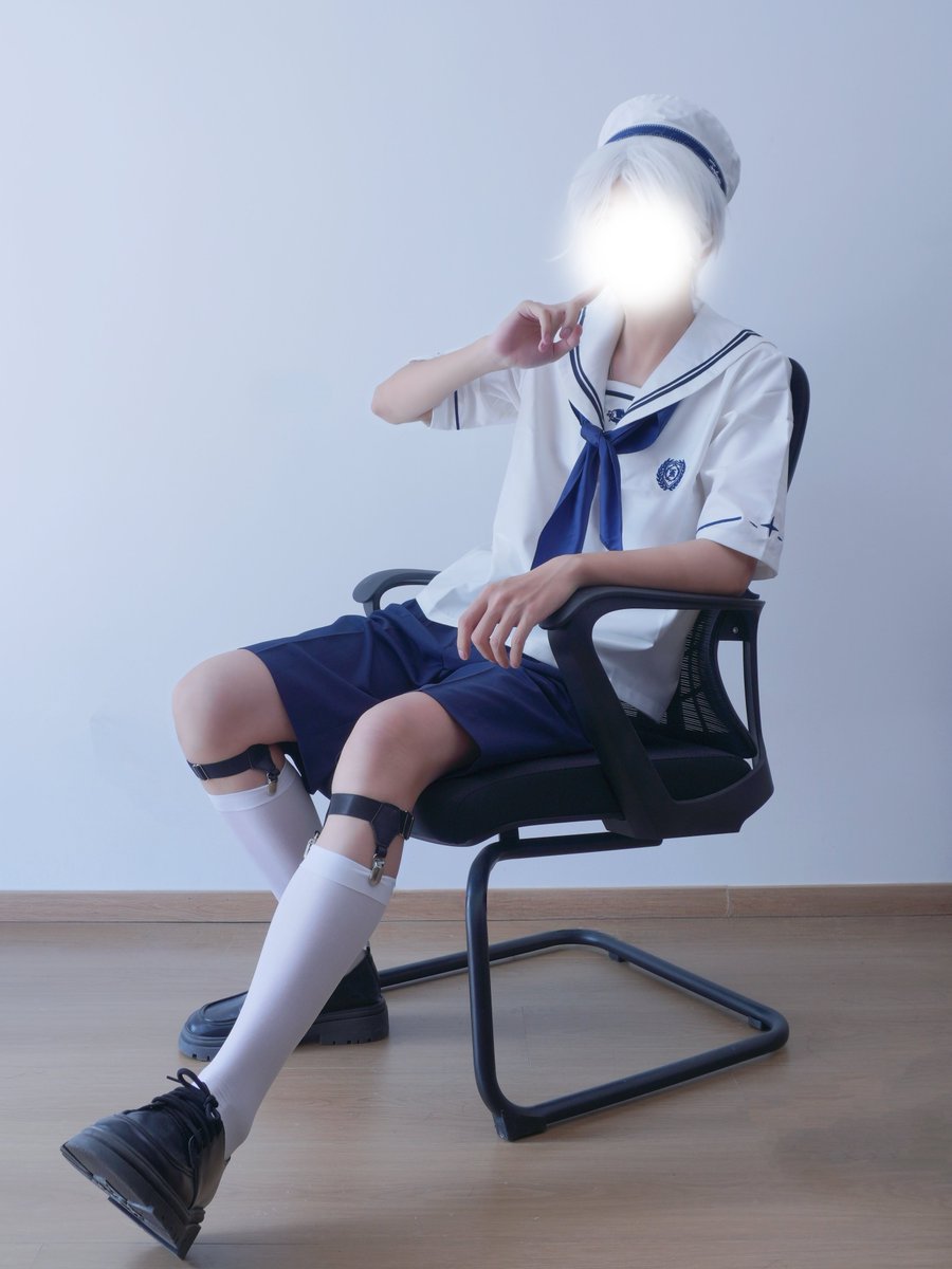 daydreamer0907's tweet photo. 水手服 https://t.co/RFqxaWVap5
