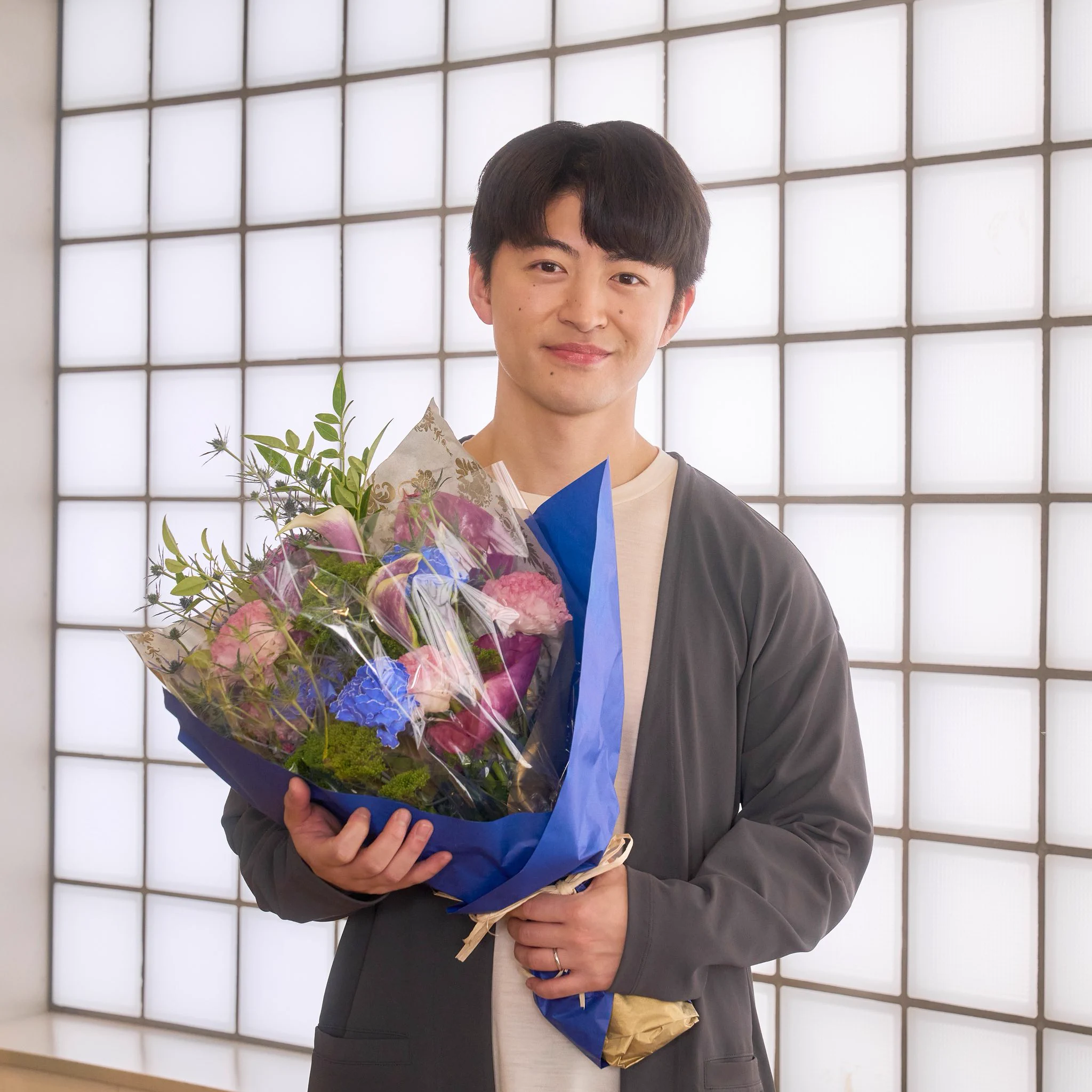 佐野 玲於 (@sanoreofficial) / X
