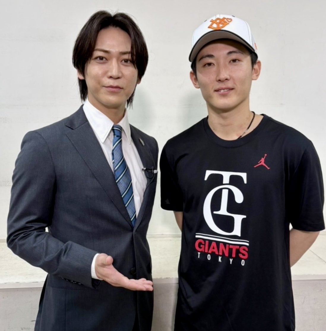 yoko223's tweet photo. DRAMATIC BASEBALL 2026
今日は、亀梨くん副音声 ⚾️
LINEからもお知らせ来ました！

地方は放送無いので
G⁺でジャイアンツ応援‼️

浦田選手へ初取材したんだね
Going!でもぜひ放送みたいです

#DRAMATICBASEBALL
#かめなシート
#亀梨和也 亀梨くん https://t.co/H8hItDxwsc
