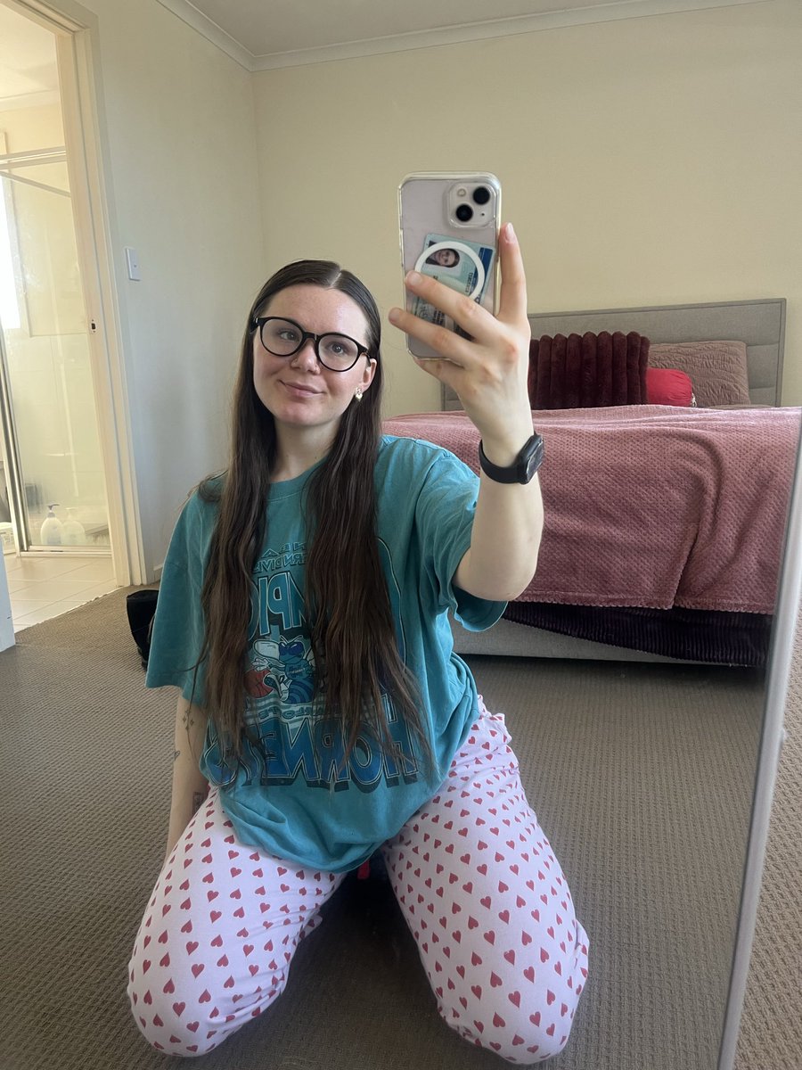 itsnottaylah's tweet photo. Just your average Saturday https://t.co/TL73plXBtw
