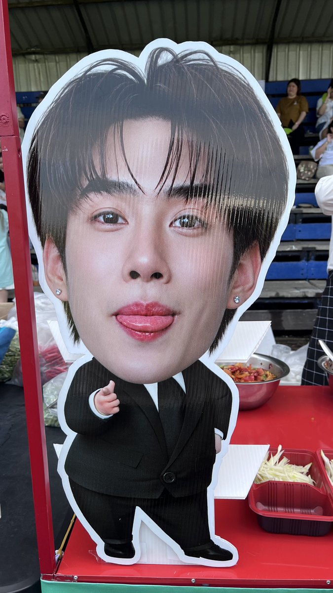 7NANAYU's tweet photo. น้องกมกม เขาพกแฟนมาด้วยง่ะ https://t.co/y8hcdAyCY1