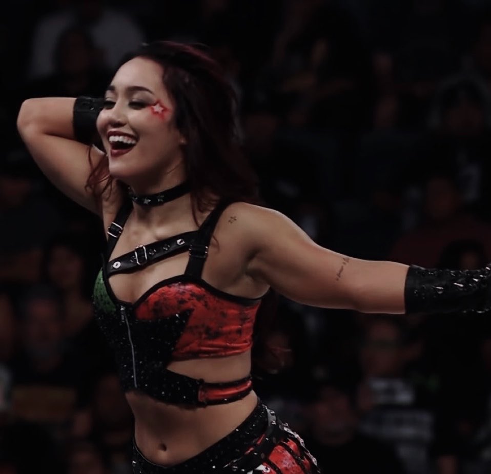 itsroxannep's tweet photo. ☆ #𝖱𝗈𝗑𝗒 ⊹ Ⓢent 🄿ost ⦂ 𝖳𝗁𝖾 𝖯𝗋𝗈𝖽𝗂𝗀𝗒 .ᐟ
⠀
Your new #1 contender for the Reina de Reinas championship 🖤
⠀ https://t.co/53kMHlwhQU