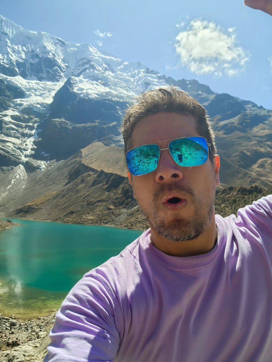 flor_garro's tweet photo. Laguna Humantay, Cusco, Peru 
July 2022 
I barely made it to Laguna Humantay. Altitude said no, lungs said absolutely not, but my soul said keep walking. I was the first in the group to arrive—no filters, just 4, 200 meters of pure wow and a little https://t.co/aNczTvbwDB