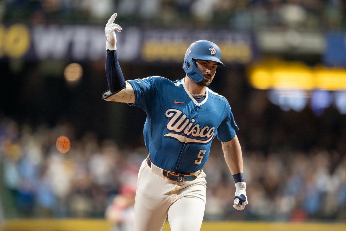 Brewers's tweet photo. Some massive performances tonight:

🔵 Career-high 4-hit game for Joey O
🔵 Sixth 4-hit game of the year for Jackson
🔵 Career-high 6 RBI for Wild Bill
🔵 First career Grand Slam for Mitchell https://t.co/MHWst8M6nS